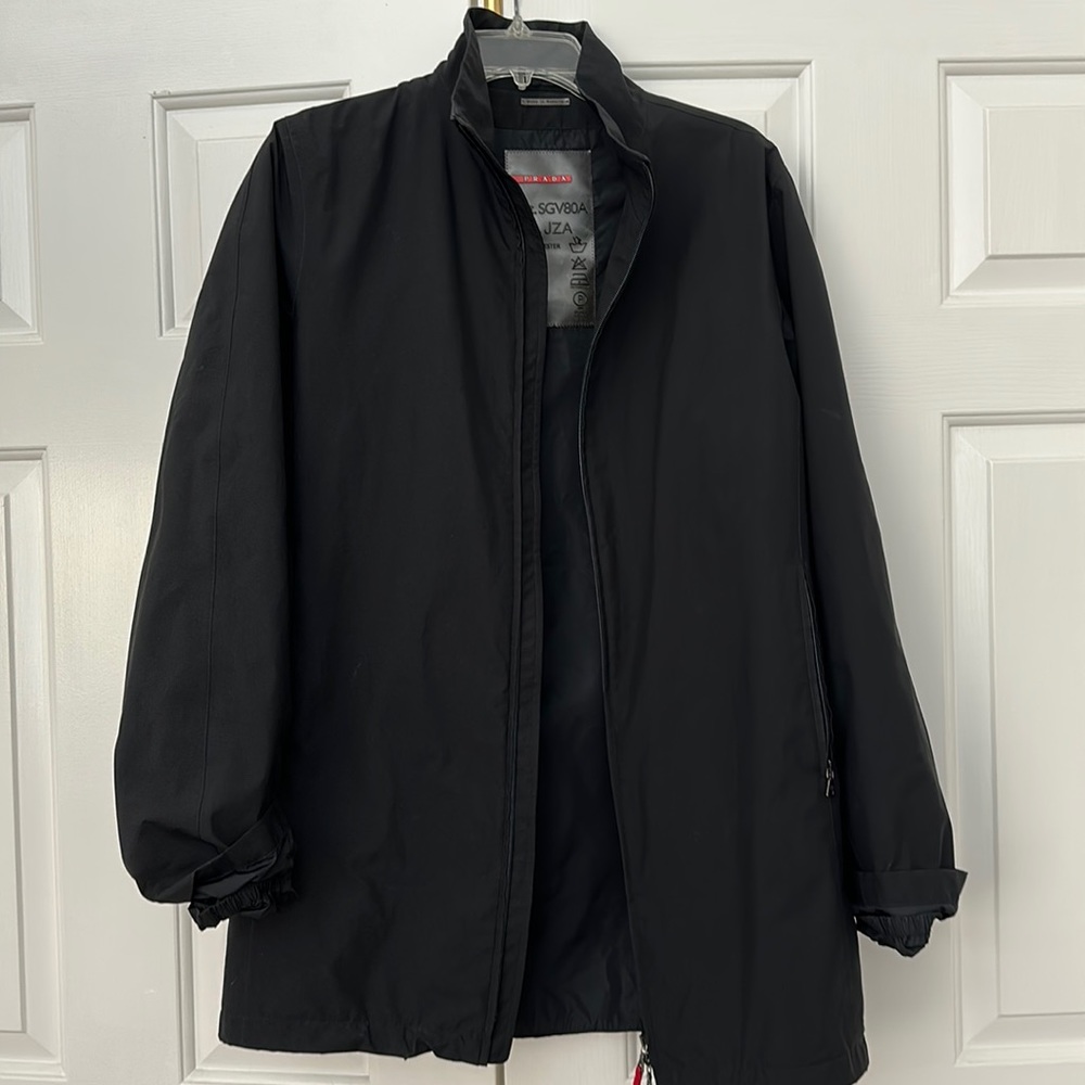 Prada mens rain jacket size 48